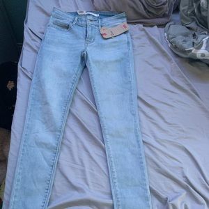 levi skinny jeans